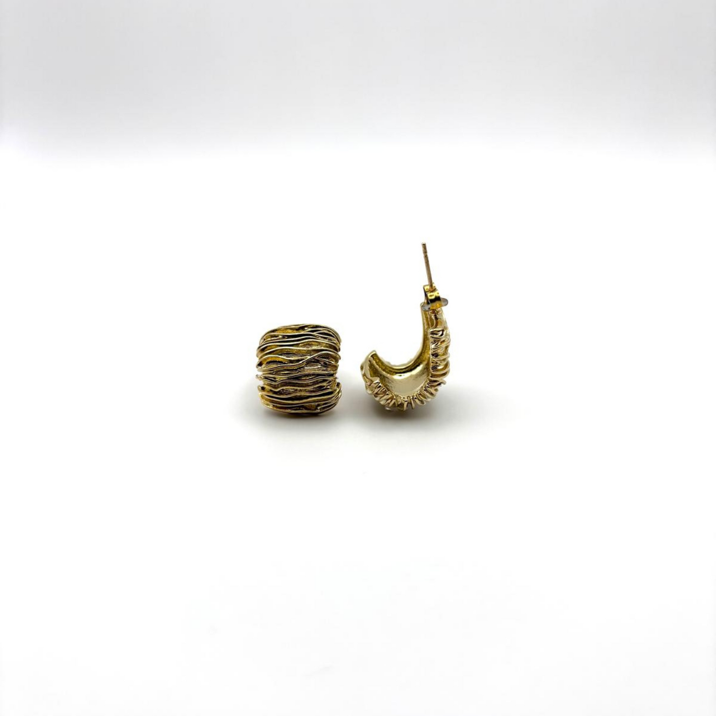 boucle-oreilles-texture-acier-inoxydable-dore
