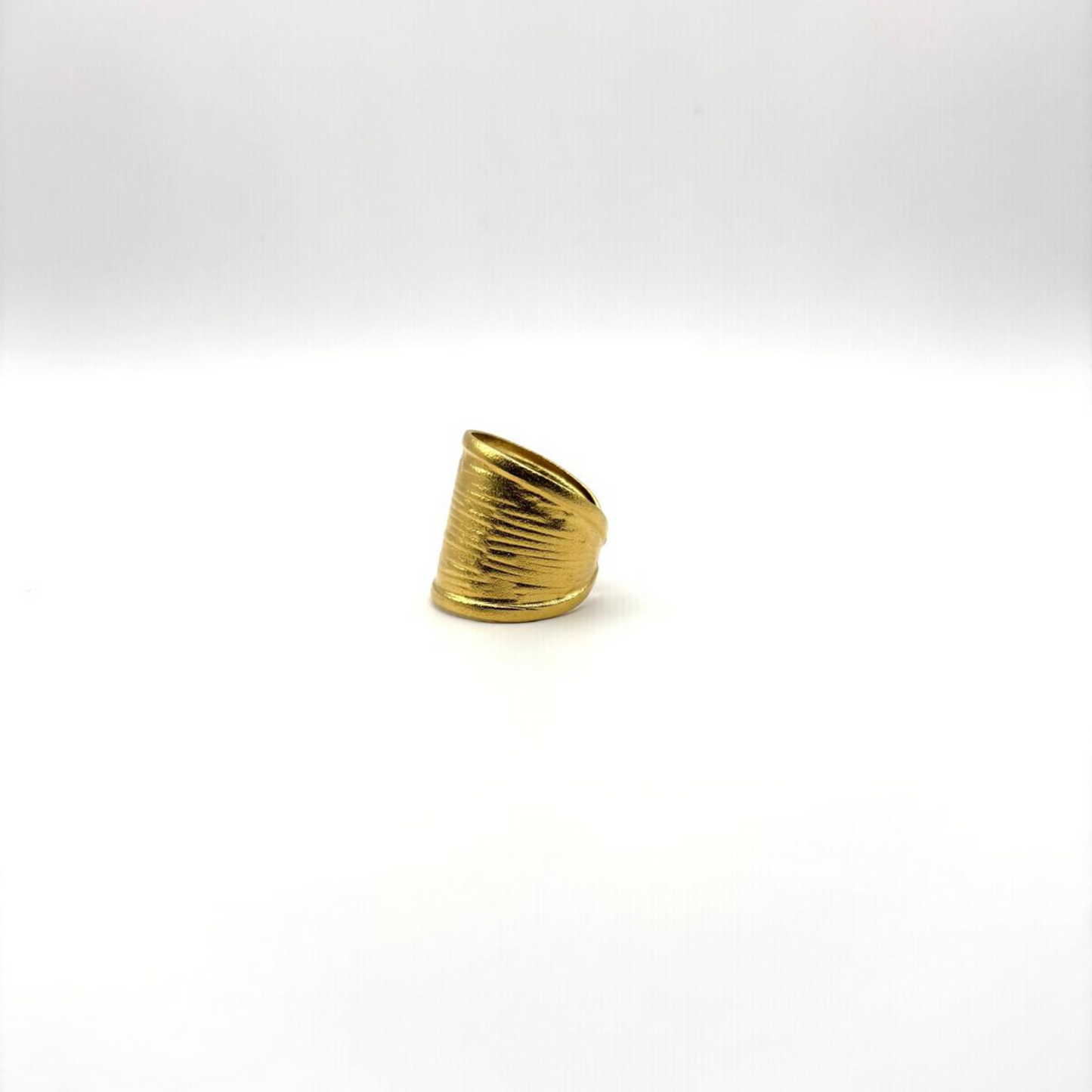 bague-large-acier-inoxydable-dore