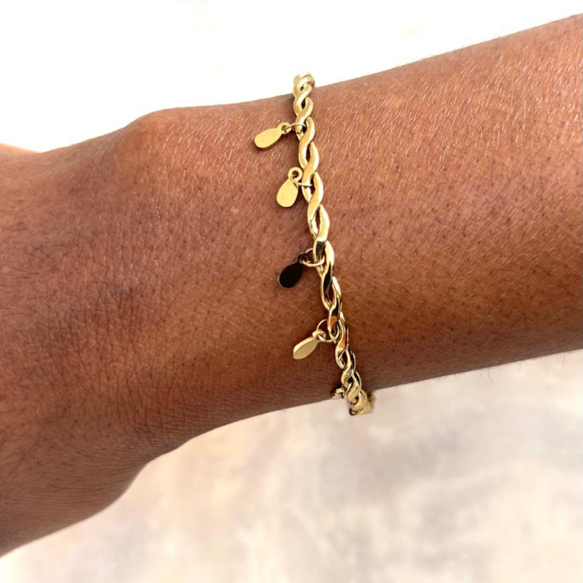 bracelet-jonc-torsade-dore-acier-inoxydable