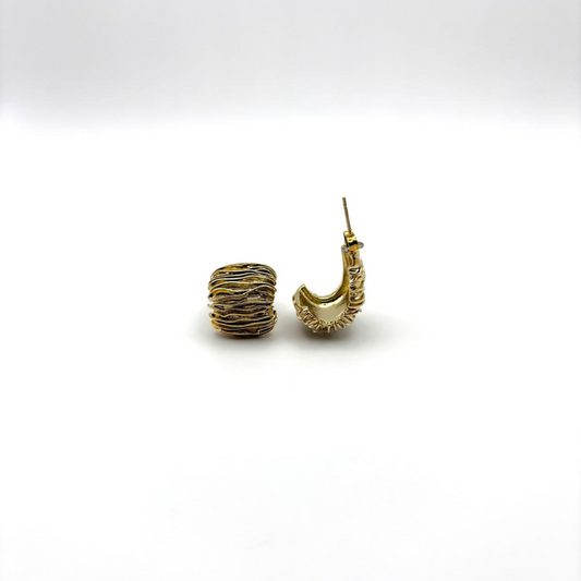 boucle-oreilles-texture-acier-inoxydable-dore